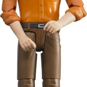 bworld Mann, heller Hauttyp, braune Hose